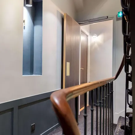 Bridget Hotel Parijs